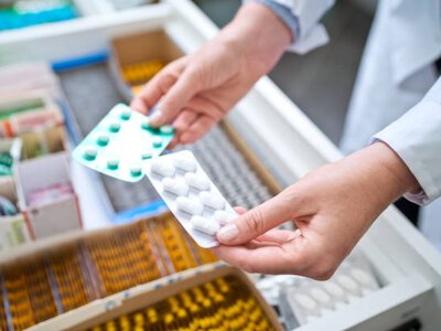 В Україні на АЗС відкрили вже 357 точок продажу ліків