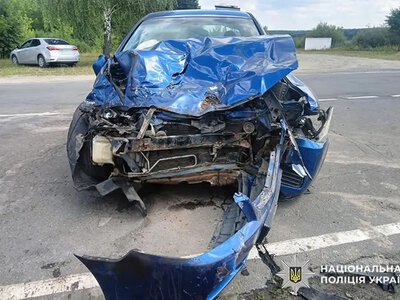 Внаслідок ДТП поблизу Нетішина постраждали четверо осіб, серед них – 11-річна дитина