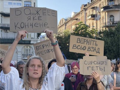 Радянщина: бригадам наказали записати відео на підтримку Сирського. Зеленський будує в Україні СРСР, бо на більше не здатний