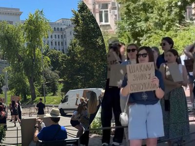 Третій день поспіль у Києві біля театру Франка триває мітинг з вимогою повернути Федорова
