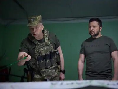 FT: Зеленський розглядає можливість заміни Сирського