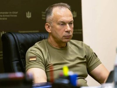 Зеленський розпочав пошуки нового очільника ЗСУ: хто претендує на посаду замість Сирського