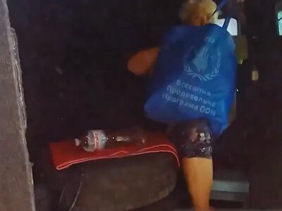 Поліцейські евакуювали жительку прифронтового села на Бериславщині через різке погіршення здоров'я