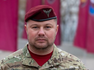Командувач ДШВ Олег Апостол закликав військових не брати участі в політичних суперечках