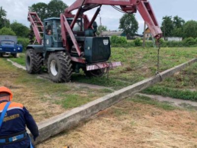 В одній із громад Вінниччини дерев‘яні опори електромережі замінили на залізобетонні