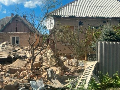 Росіяни понад 50 разів атакували два райони Дніпропетровщини: постраждали чотири людини