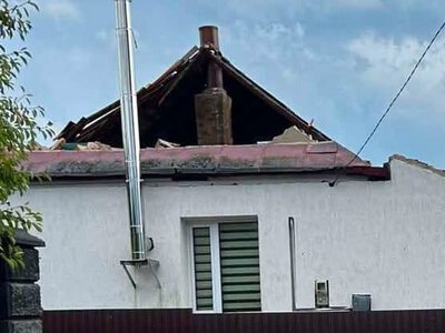Негода пошкодила будівлі та повалила дерева у Шумській громаді
