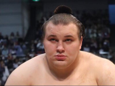 Данило Аонішікі Явгусишин здобув чергову звитягу на Nagoya Basho