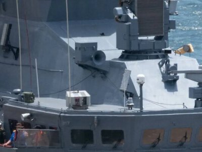 росія почала оснащувати бойові кораблі комплексами РЕБ Пероед-М