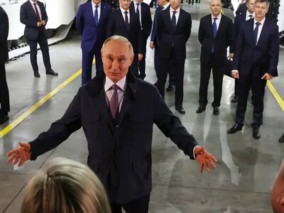 Російські мільярдери тікають із капіталами: дипломат пояснив, чого вони бояться