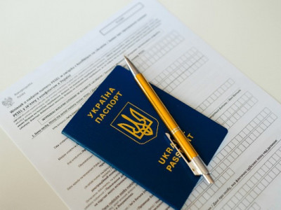 Польща змінює правила для українців: кому потрібно оновити паспортні дані