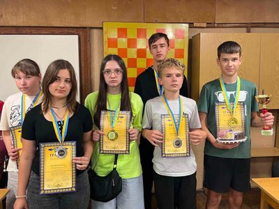  У Ніжині пройшов відкритий Кубок міста з швидких шахів 