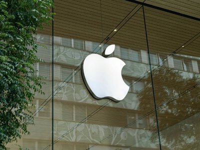 Трон знову змінив власника: як Apple повернула собі світове лідерство