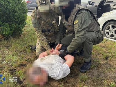 СБУ затримала агента ФСБ, який встановлював «відеопастки» для ударів по Харківщині