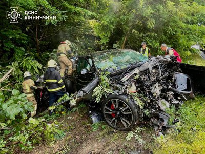 В Хмільницькому районі у ДТП загинув 55-річний водій, ще двоє людей госпіталізовано
