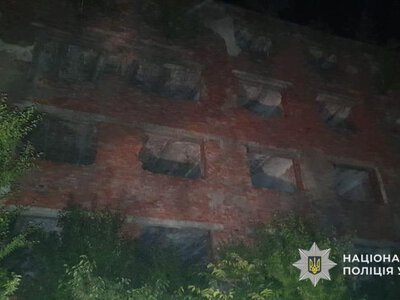 У Сваляві 14-річна дівчина випала з вікна четвертого поверху