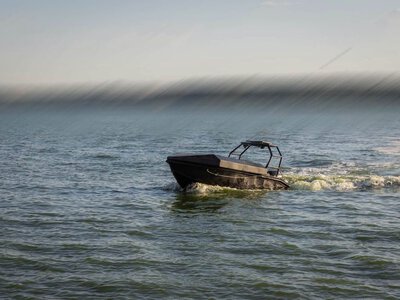 Морські дрони виходять на новий рівень: тепер вони несуть FPV-камікадзе