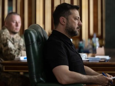 Зеленський думає про звільнення Сирського: в Bloomberg розповіли, хто його може замінити 
