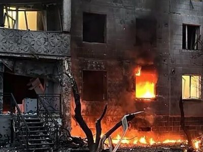 У Чернігові дрон влучив в адмінбудівлю, у Сумах пошкоджено багатоповерхівку та Епіцентр: є постраждалі