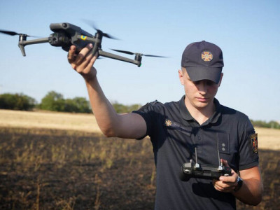 «Моя задача – показати колегам те, чого не можна побачити на землі»: історія одеського рятувальника