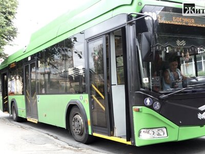 У Житомирі кондиціонери працюють лише у 18 із 50 тролейбусів і 4 із 22 автобусів