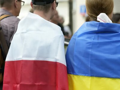 «Не дамо розділити нас». У Польщі відбулися мітинги на підтримку України (ФОТО)