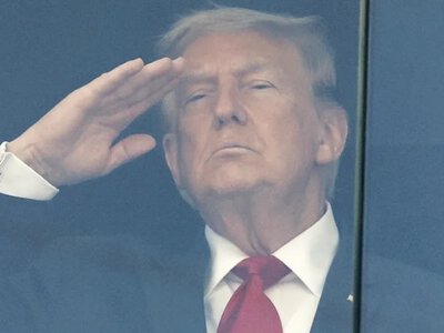 Трамп запровадив 50-відсоткові мита на товари з Канади