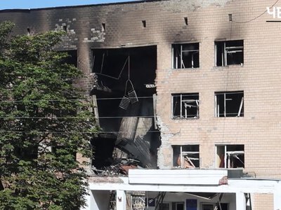 Пошкоджено головний корпус педагогічного університету: наслідки атаки російських безпілотників по Чернігову (Відео)