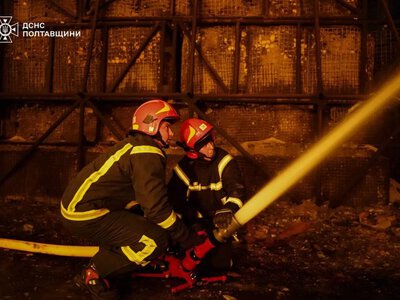 Президент відзначив державними нагородами 18 рятувальників із Полтавщини