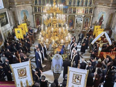 На Хустщині попрощалися із загиблим Борисом Івановим, який майже рік вважався зниклим безвісти