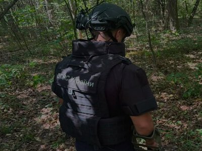 На Дубенщині піротехніки ДСНС знищили 152-мм артилерійський снаряд часів Другої світової війни