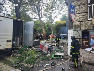 Російські війська завдали ракетно-дронового удару по Одесі та області: що відомо про наслідки (фото)
