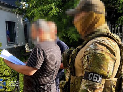 У Харкові затримали адвоката, який продавав фіктивне бронювання від мобілізації