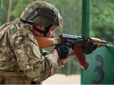Стрільба, тактика і турнікет: як на Рівненщині готують перший набір рекрутів Нацгвардії