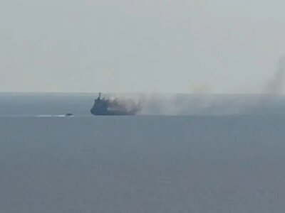 На шляху до порту Рені загорівся танкер із пропаном: екіпаж евакуювали