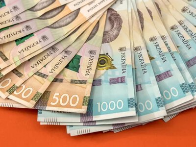 Понад 5 мільярдів гривень доходів задекларували мільйонери Черкащини