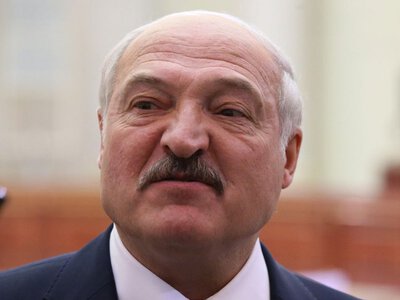 Лукашенко пригрозив неробам військовою службою на кордоні з Україною
