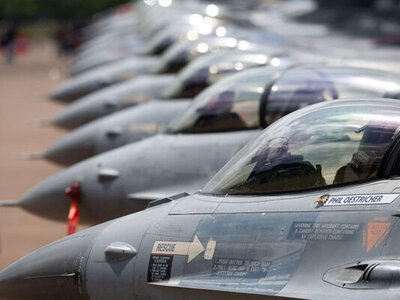 Це перший випадок: Україна збила російський винищувач за допомогою F-16 у повітряною бою