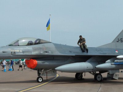 Український F-16 вперше збив винищувач РФ: несподівану заяву зробив генерал США