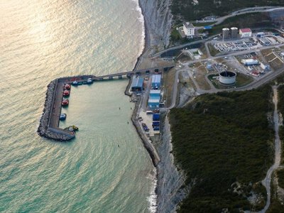 Казахстан зупиняє транспортування нафти до терміналу в Новоросійську