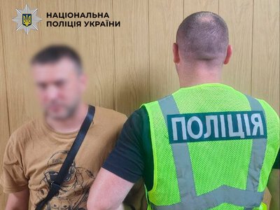У Києві чоловік влаштував стрілянину в супермаркеті на Оболоні