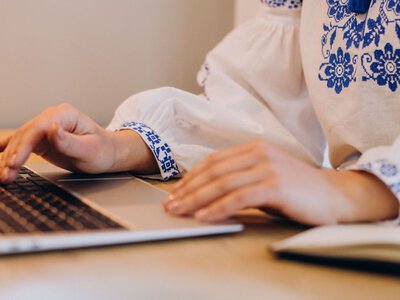 Учительку оштрафували на 3400 грн за показ фрагмента мультфільму російською мовою, - мовний омбудсмен