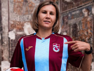Одна з найкращих футболісток України офіційно змінила команду