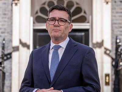 Прем’єр Британії Енді Бернем поверне ліміт у £2 на автобусні квитки