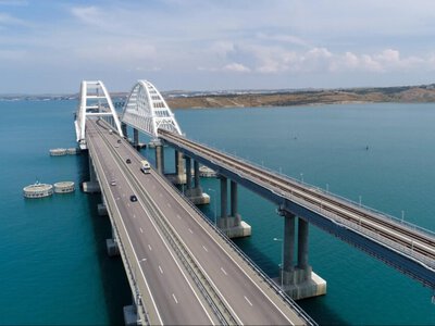 «Мадяр» пояснив, чому Україна зараз не завдає ударів по Кримьскому мосту