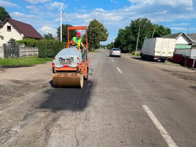 На Прикарпатті поетапно відновлюють автомобільні шляхи регіонального значення