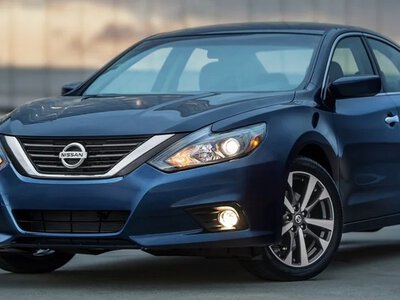 Nissan припиняє виробництво популярного седана: що кажуть у компанії (ВІДЕО)