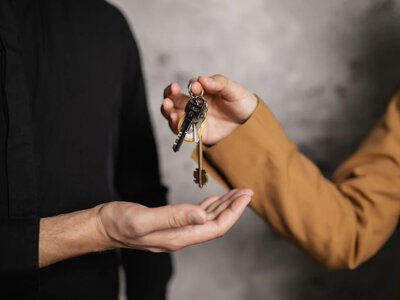  В окупованому Генічеську на Херсонщині відібране житло передадуть російським військовим 