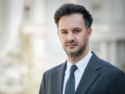 У МЗС назвали неважливою зустріч ексчиновників Німеччини та Росії в Баку