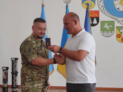 Наймолодшого «кіборга» з Тернопільщини нагородили за відвагу
